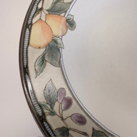 Mikasa Garden Harvest 6 Large Rim Soup Bowl Intaglio, Fruit & Leaves On Rim, VTG - Picture 6 of 12